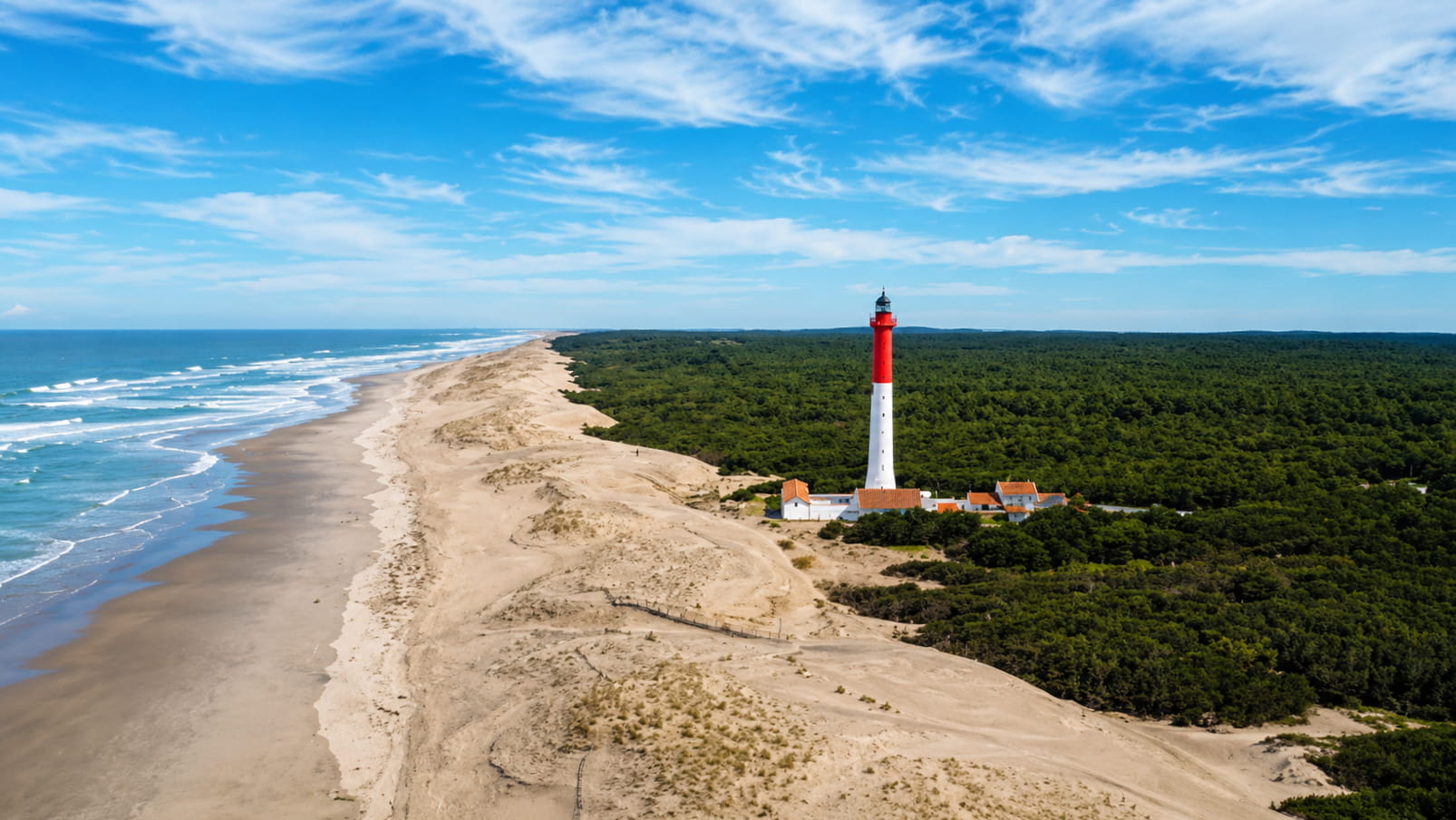 Plage de La Palmyre sable fin Charente-Maritime