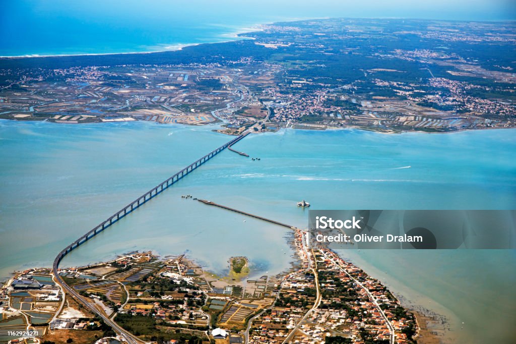 Île d'Oléron vue aérienne — pont, plages et littoral